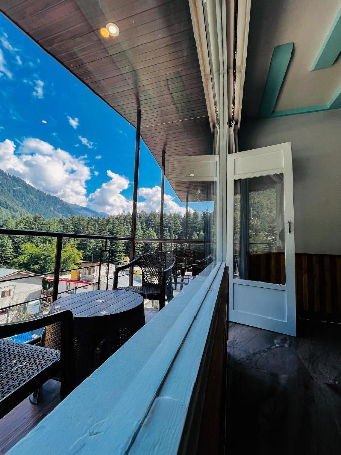 Resort Apple Flower By Manali Mall Road Exterior photo